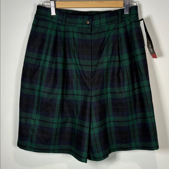 Sag Harbor Pants - Sag Harbor Green and Black Plaid Women Shorts wool blend